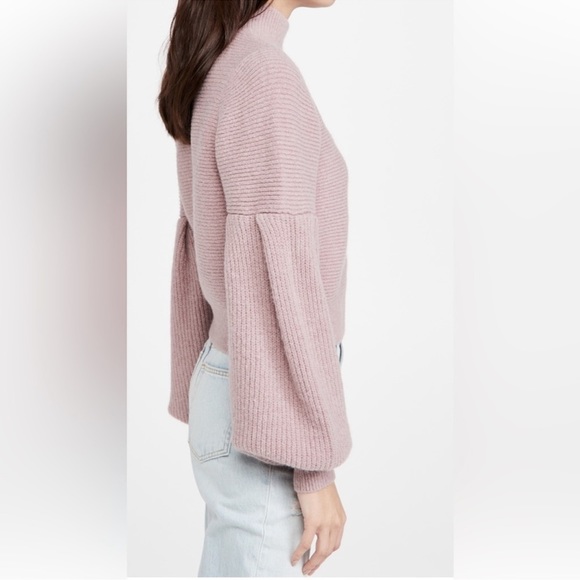 NWOT BLANKNYC Sweater - Picture 5 of 6